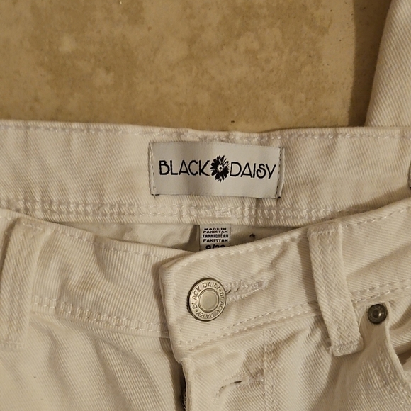 Duo & Quadro Women's Distressed Cream Skinny Jeans - Picture 2 of 4